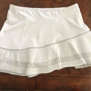 Inphorm skort white & gray